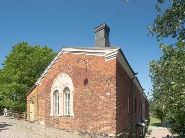 Traverse Adlerfelt, the 1770 brick fortress building on Suomenlinna that houses the restaurant, exterior